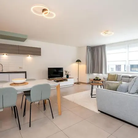 Stijlvol Genieten Pal In Het Centrum * Oostende